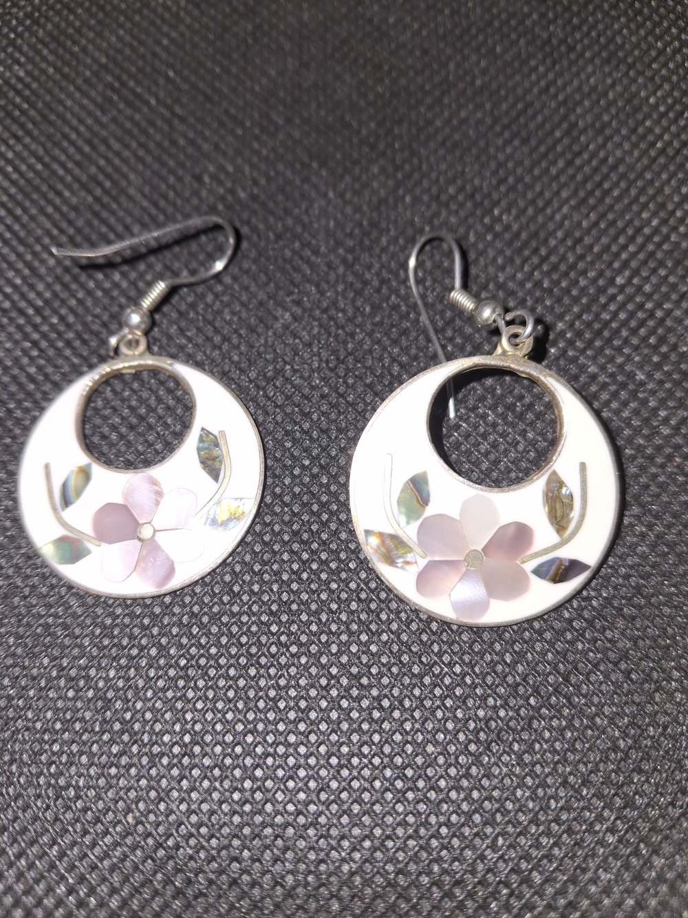 Pink Mother-of-Pearl Flower Drop Earrings with Iridescent Leaves